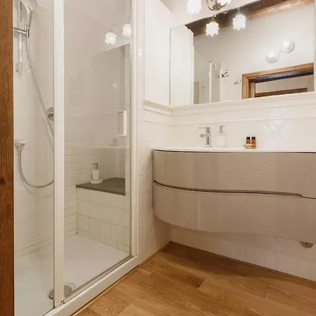 L'angolo Dell'arte By Mmega Apartment Florence